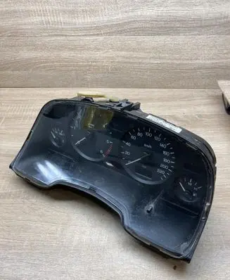 Opel Zafira A Speedometer (instrument cluster) 09228757EJ 354130001