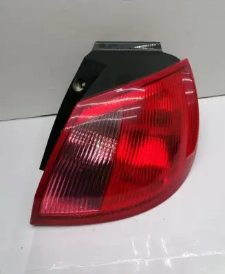 Mitsubishi Colt Rear/tail lights MR957366 27850202