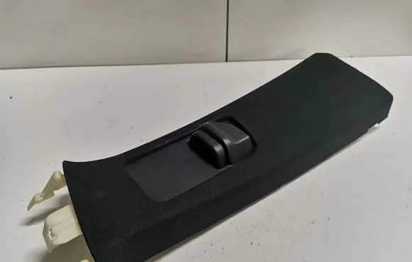 Mercedes-Benz GLE (W166 - C292) (B) pillar trim (top) A1668680100