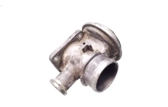 BMW 5 E39 EGR valve 7785452