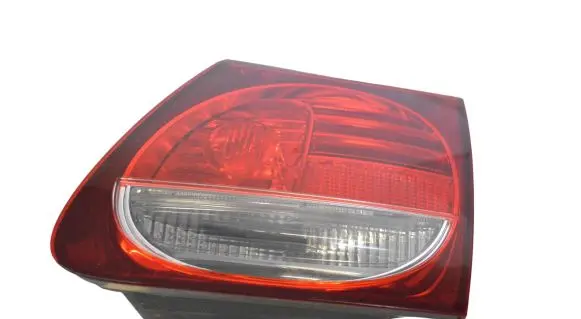 Tailgate rear/tail lights