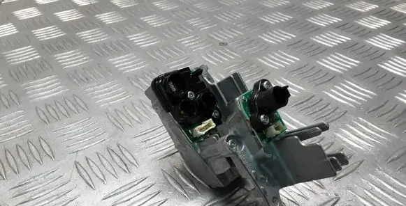 Headlight part