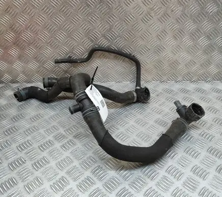 Volkswagen Golf VIII Engine coolant pipe/hose 5Q0121049CR