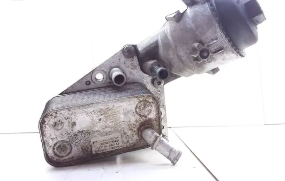 Opel Zafira B Engine oil radiator 5989070231 KTM47038