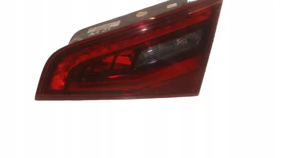 Audi A3 S3 8V Tailgate rear/tail lights 8V4945094A
