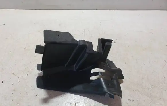 Volvo XC60 Intercooler air guide/duct channel 31383685