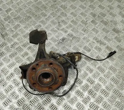 Mercedes-Benz Vito Viano W447 Front wheel hub A4473300120