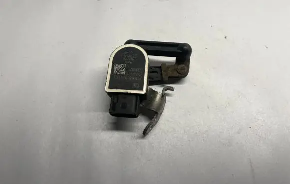 BMW 1 F20 F21 Headlight/headlamp level sensor 6860843