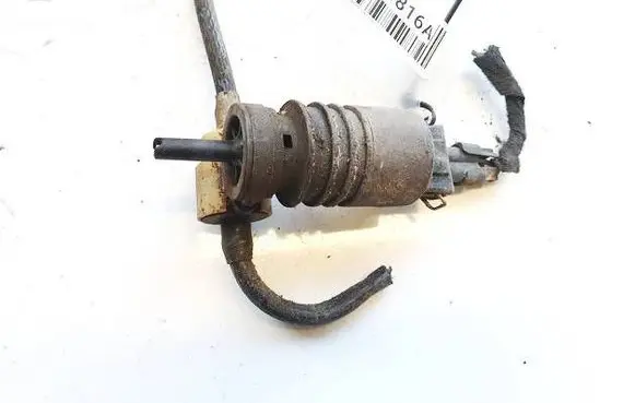 Opel Zafira A Windscreen/windshield washer pump 