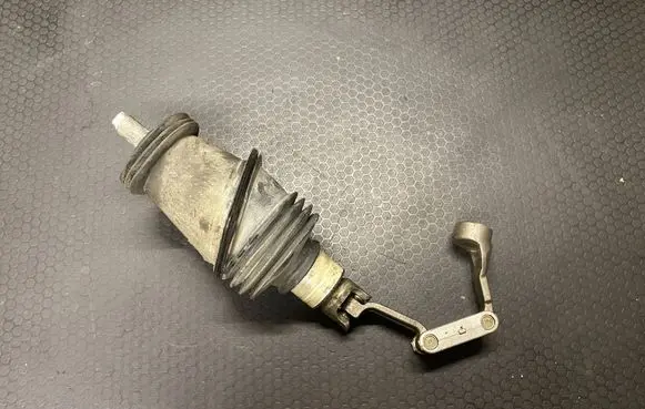 Mercedes-Benz E W211 Steering column universal joint 2104620748 000000080 02M04