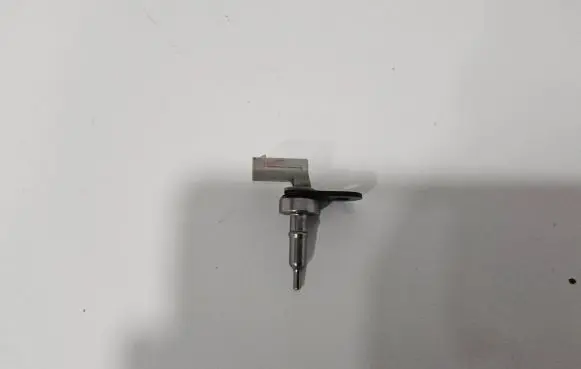 Coolant temperature sensor