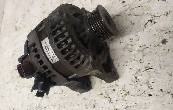 Volvo S40 Generator/alternator T271042102710 DAN930