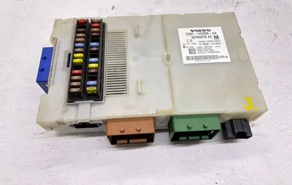 Volvo S80 Fuse module 7G9T14C256HA 30765876AC