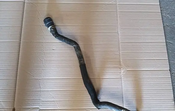 Skoda Octavia Mk4 Engine coolant pipe/hose 5Q0819350E