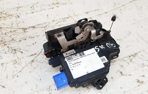 Skoda Roomster (5J) Front door lock 3b2837016ab