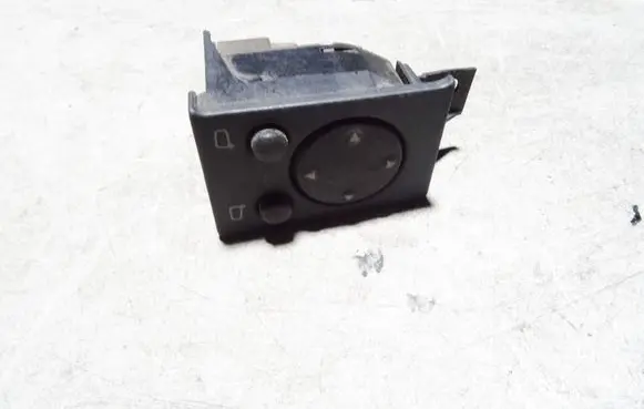 Audi A6 S6 C4 4A Wing mirror switch 4A0959565