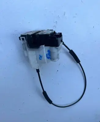 Fiat 500 Front door lock 52041737 1604190738 G3894312