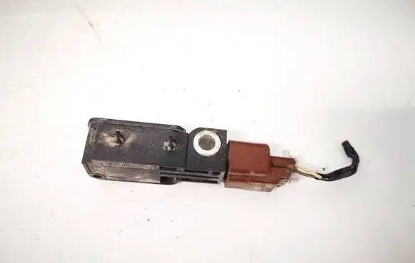 Ford Mondeo Mk III Airbag deployment crash/impact sensor 1S7T14B342AE
