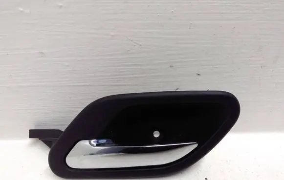 Rear door interior handle