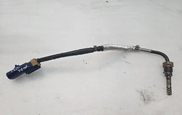 Jeep Grand Cherokee Exhaust gas temperature sensor 05146661AC