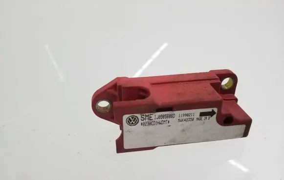 Volkswagen Golf IV Airbag deployment crash/impact sensor 1J0909606D