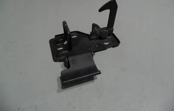 Volkswagen Touareg I Engine bonnet/hood lock/latch loop/hook 12QEADF453EDFX