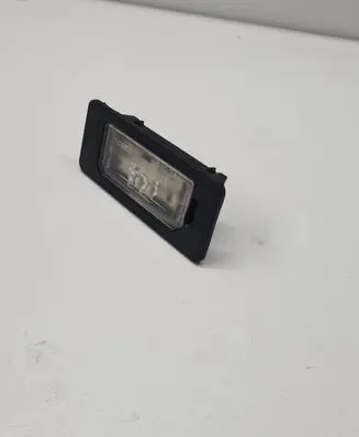 BMW 1 E82 E88 Number plate light 7193293 2105A10
