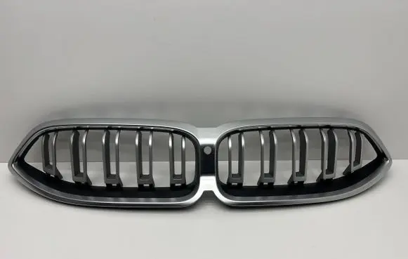 BMW 8 G14 Front bumper upper radiator grill 7930648 51137930648