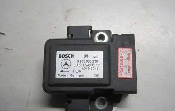 Mercedes-Benz E W210 ESP acceleration yaw rate sensor 0015404517