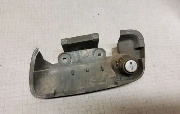 Opel Astra G Front door lock (next to the handle) 