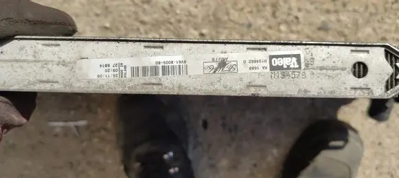 Mazda 3 II Coolant radiator 8V618005BD