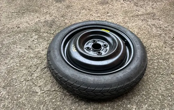 Toyota Yaris R15 spare wheel 