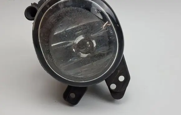 Mercedes-Benz C W204 Front fog light A2518200856 0305076002