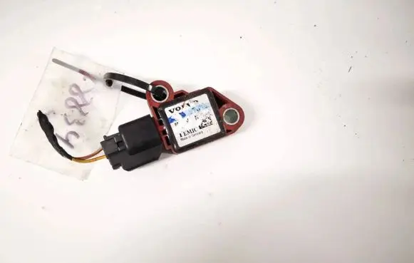Volvo V50 Airbag deployment crash/impact sensor 30737138