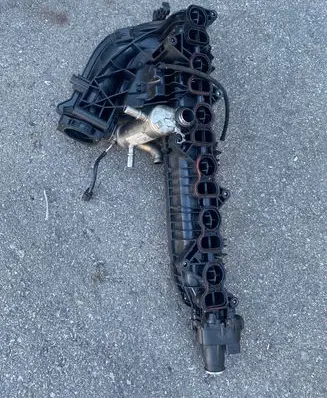 BMW X5 E70 Intake manifold 8507334 045384005