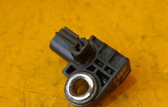 Ford Ranger Airbag deployment crash/impact sensor FR3T14B006AA