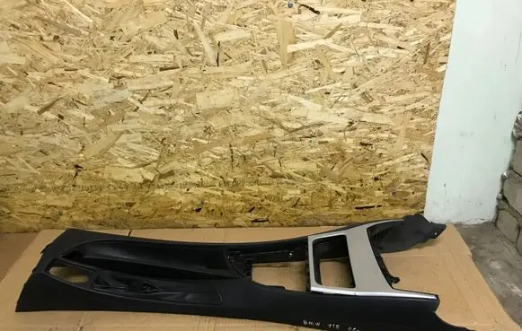 BMW 1 E81 E87 Center console 51167112186