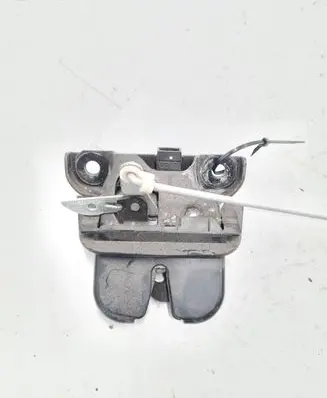 Audi A2 Tailgate/trunk/boot lock/catch/latch 8Z0827520