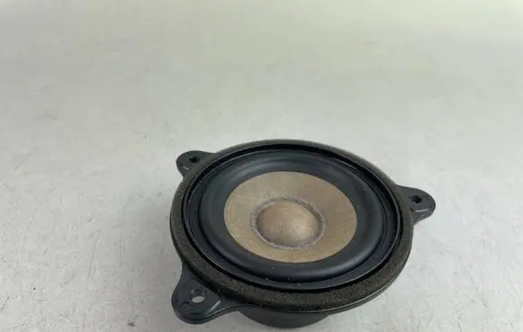 Volkswagen Golf VIII Panel speaker 5H0035415A