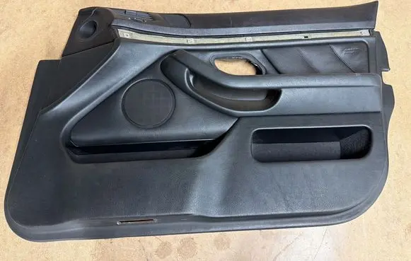 BMW 5 E39 Front door card panel trim 8212806 8212794