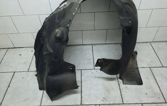 Porsche Macan (95B) Front arch 95B809962D