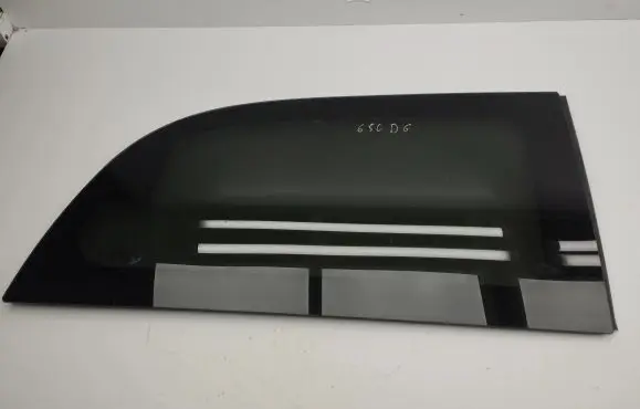 Chrysler Town & Country V Rear side window 511406AB