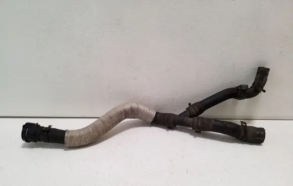 Skoda Superb B6 (3T) Engine coolant pipe/hose 1K0122073FS