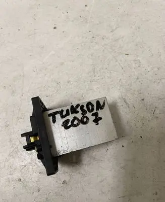 Hyundai Tucson JM Heater blower motor/fan resistor