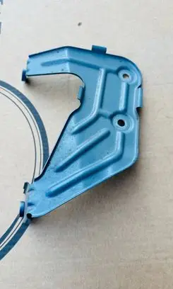 BMW X3 G01 Fender mounting bracket 7424678