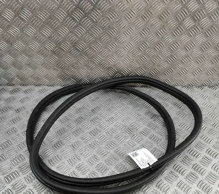 Rubber seal rear door