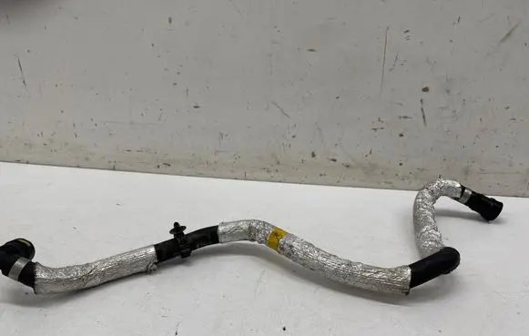 Volvo XC60 Engine coolant pipe/hose 32252375 AEW12