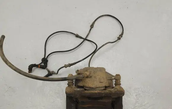 Mercedes-Benz E W212 Front brake caliper 