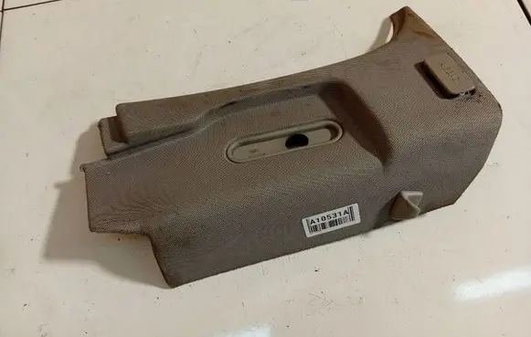 (B) pillar trim (top)