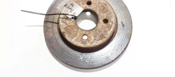 Nissan Almera Front brake disc ventiliuojamas